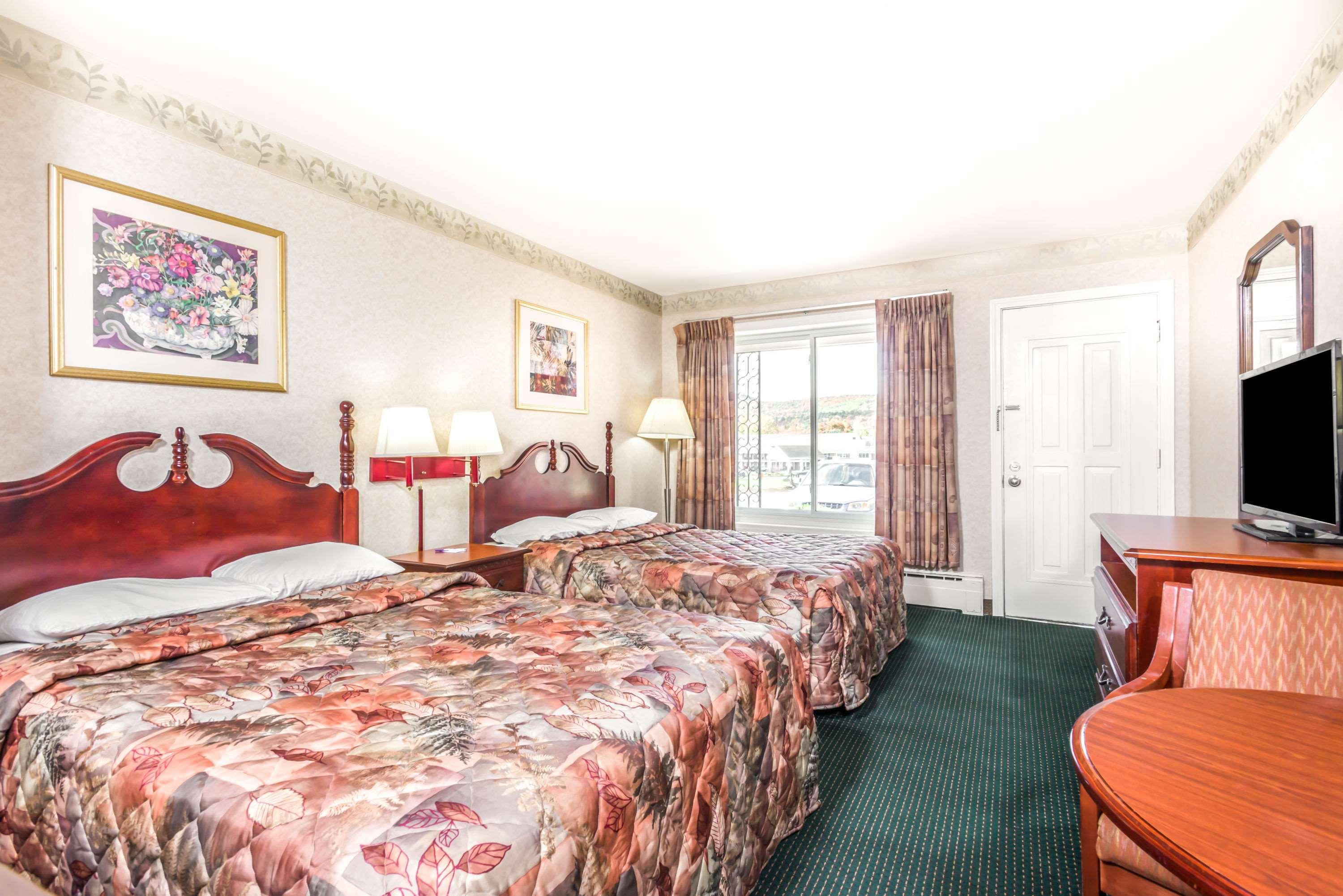 Knights Inn Lenox Luaran gambar