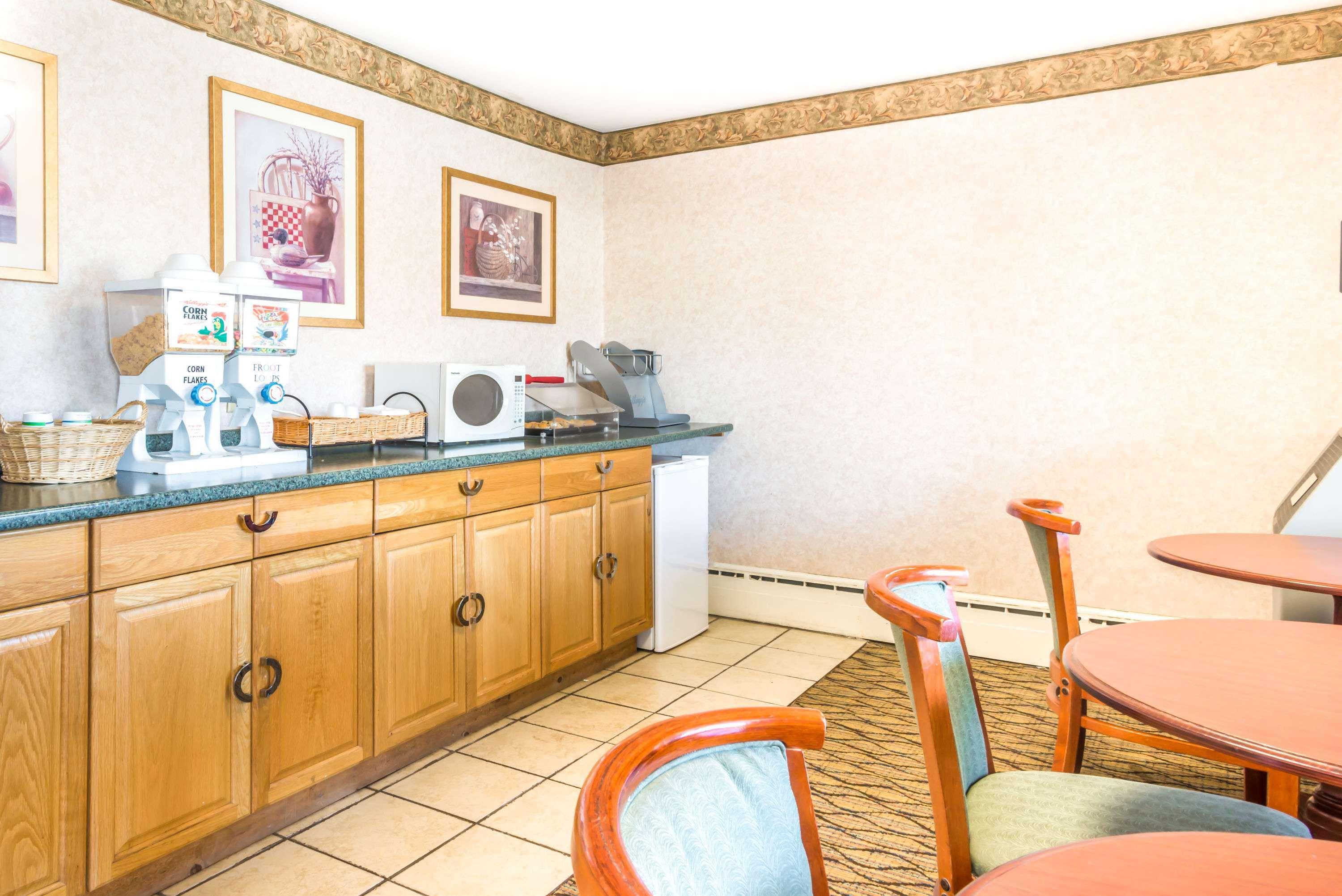 Knights Inn Lenox Luaran gambar